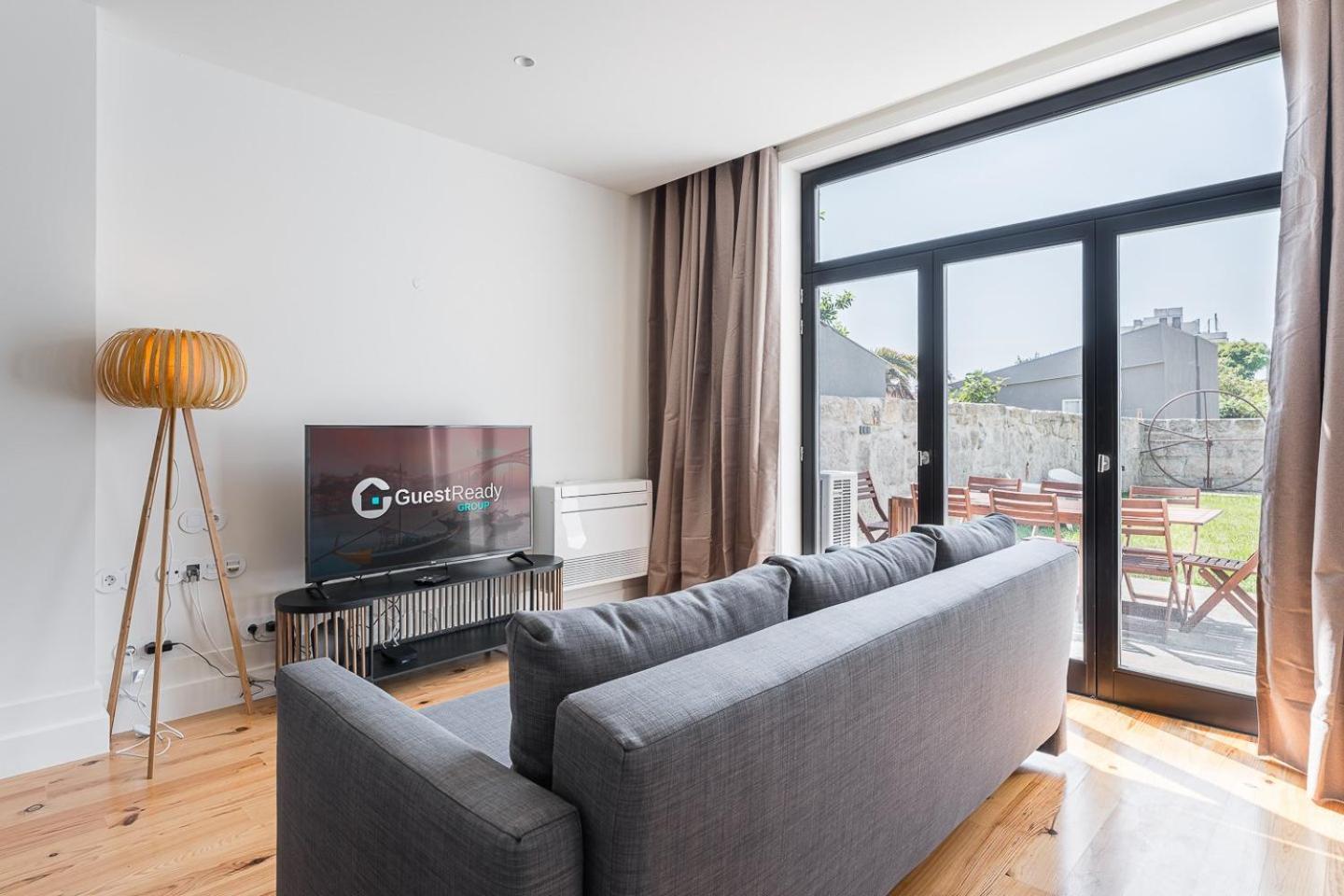 Guestready - Somebody'S Story - A Apartment Porto Bagian luar foto