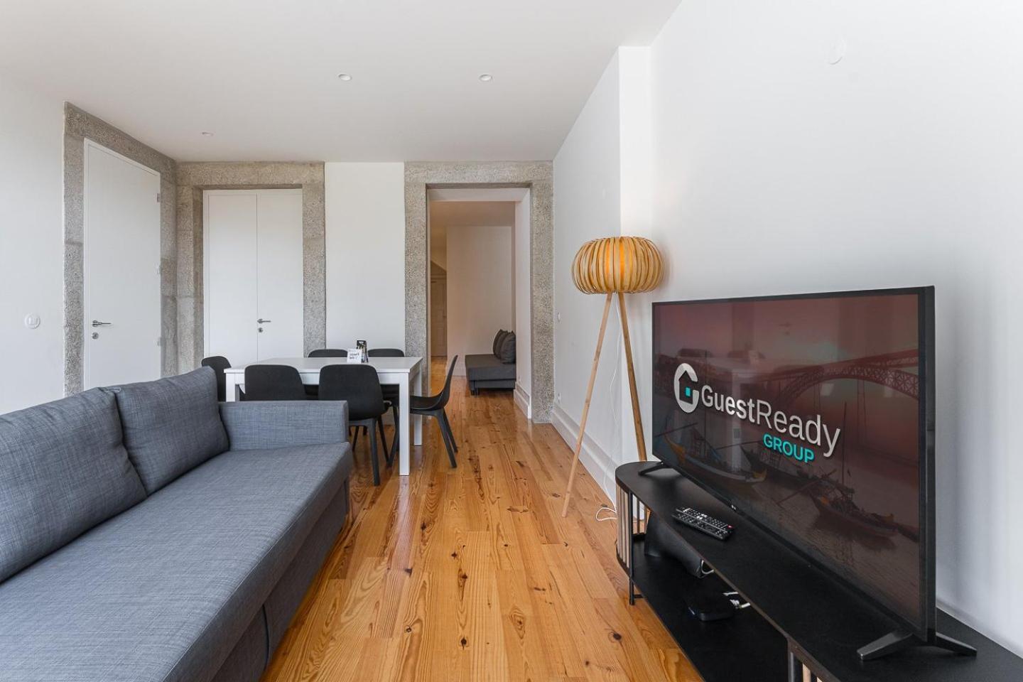 Guestready - Somebody'S Story - A Apartment Porto Bagian luar foto