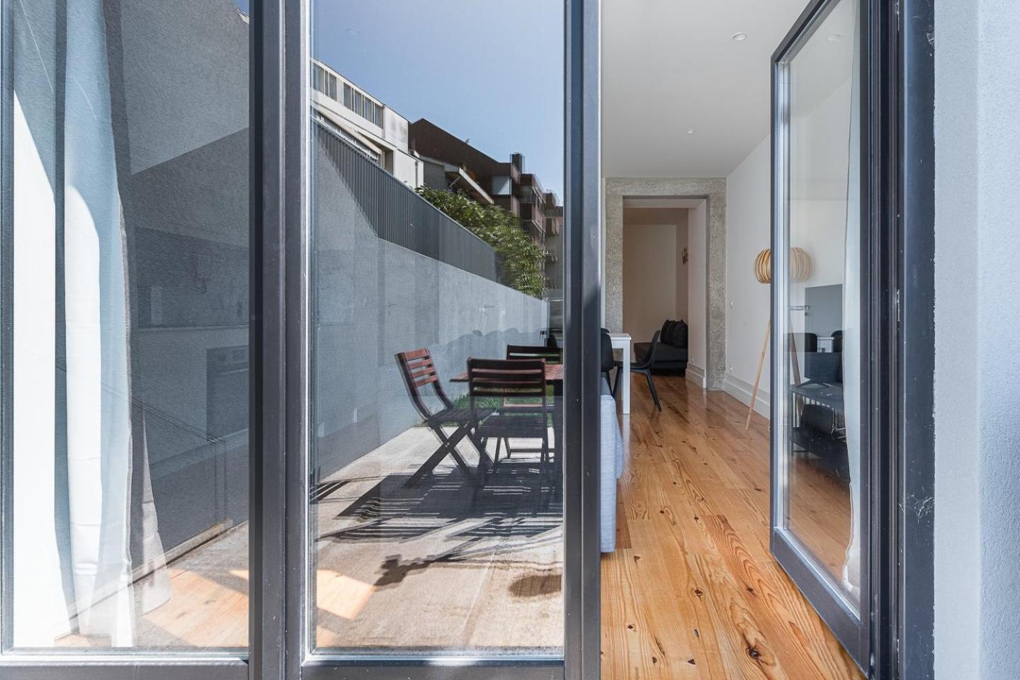 Guestready - Somebody'S Story - A Apartment Porto Bagian luar foto