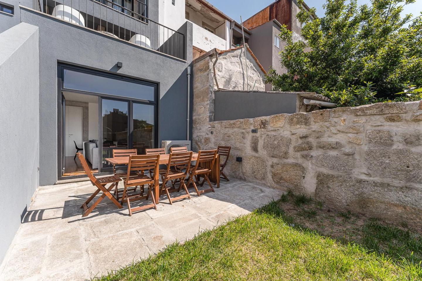 Guestready - Somebody'S Story - A Apartment Porto Bagian luar foto